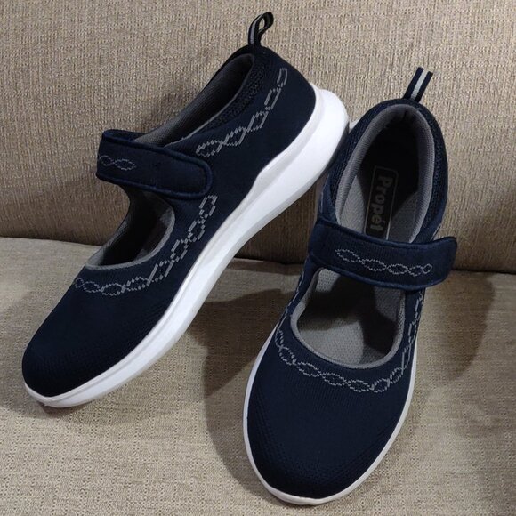 Propet Travel Bound Navy Mary Jane Flats Women's SIZE 8 - Picture 1 of 6